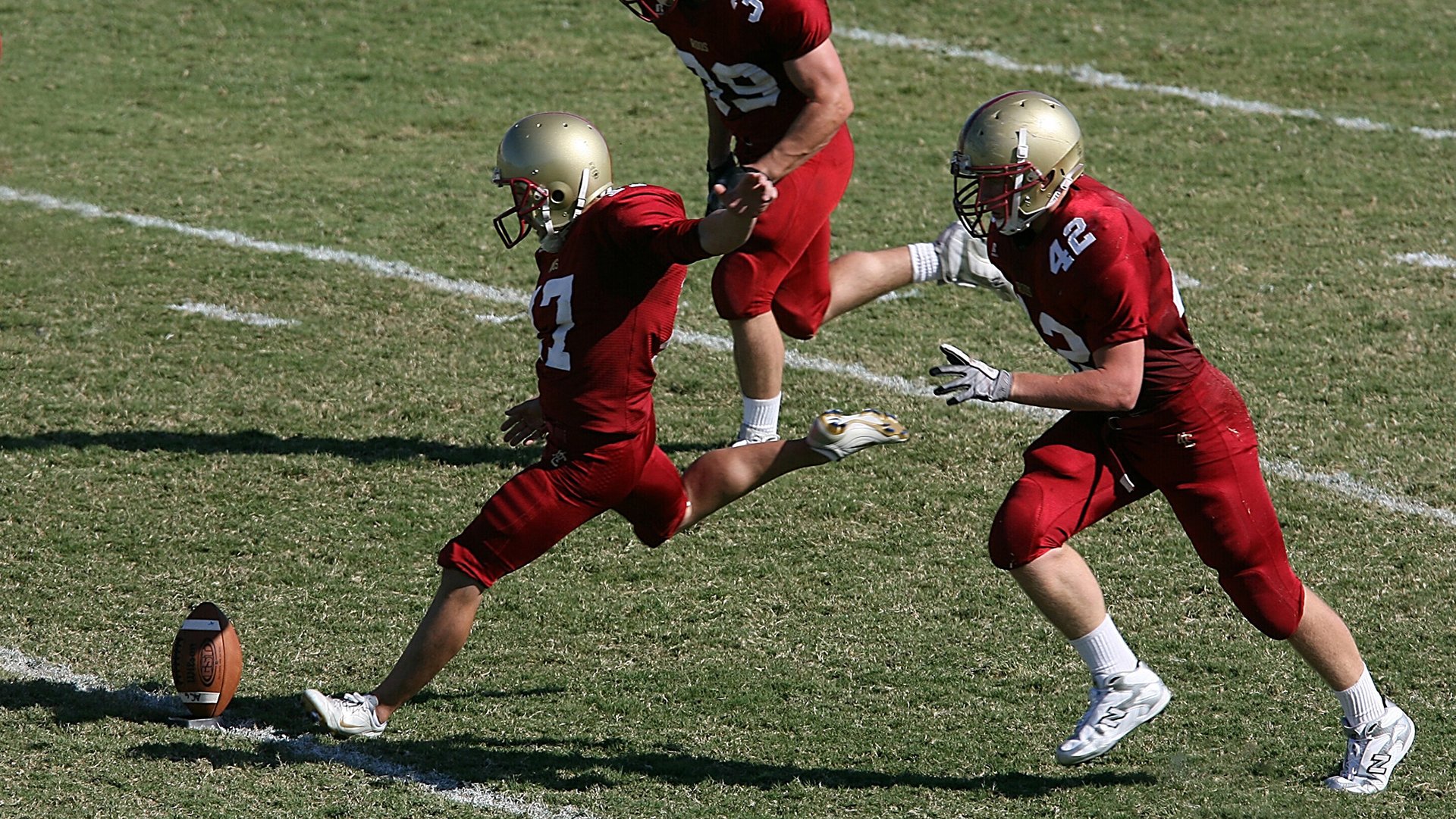 爱游戏大厅官网-高标准青训营正式启用，培养具有国际视野的未来足球精英，青训 高质量的训练 什么意思